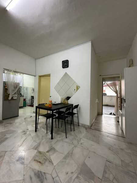 Apartment for Sale at Pangsapuri Lagoon Perdana - Afif Azizan - Kitchen - PropertyGuru.com.my