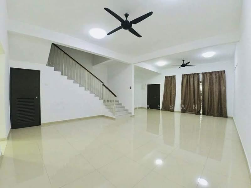 Rumah Teres 2 Tingkat untuk Dijual di Nilai (Negeri Sembilan) - Hasliza Hassan - Living Room - PropertyGuru.com.my