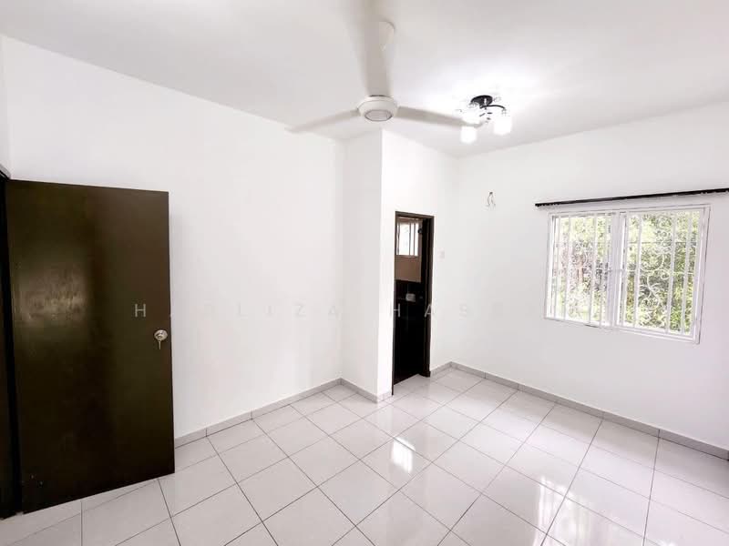 Rumah Teres 2 Tingkat untuk Dijual di Nilai (Negeri Sembilan) - Hasliza Hassan - Interior - PropertyGuru.com.my