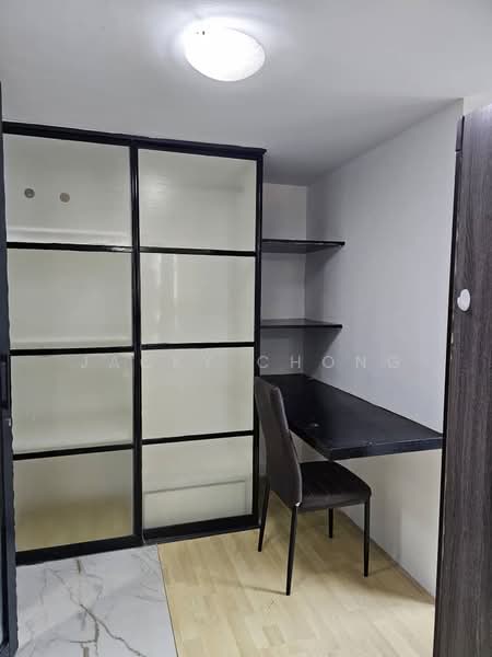 Service Residence for Sale at Empire Damansara - JACKY CHONG - Study - PropertyGuru.com.my