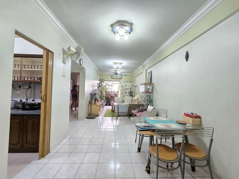 Apartment for Sale at Plaza Sinar Apartment - Eugene Choo - Living Room - PropertyGuru.com.my