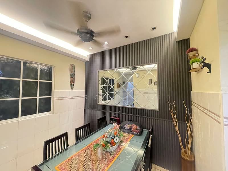 1-storey Terraced House for Sale in Puchong (Selangor) - Marcus Beh - Dining Room - PropertyGuru.com.my