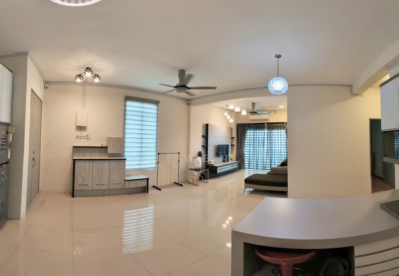 Pangsapuri untuk Disewa di Sky Garden Residences - Steven . - Living Room - PropertyGuru.com.my