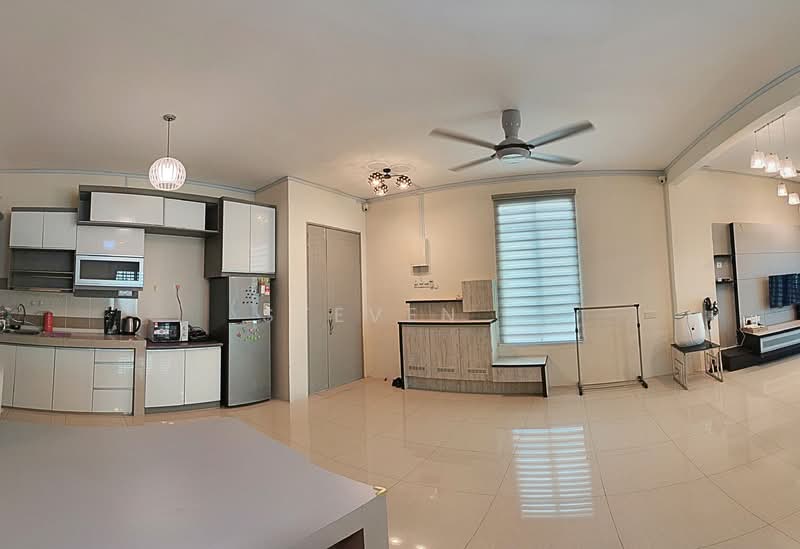 Pangsapuri untuk Disewa di Sky Garden Residences - Steven . - Kitchen - PropertyGuru.com.my