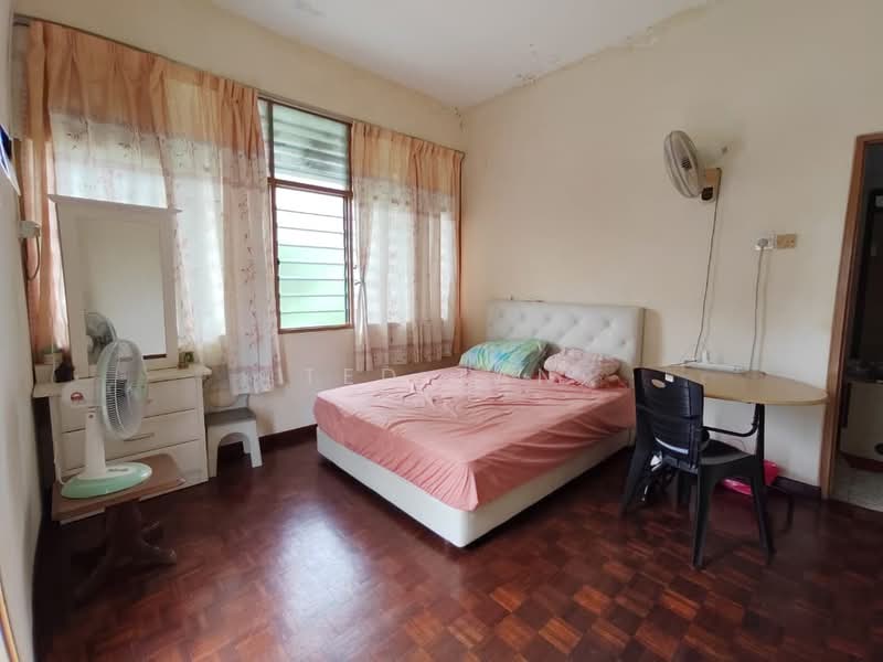 Pangsapuri untuk Dijual di Rifle Court - Ted Tan - Bedroom - PropertyGuru.com.my
