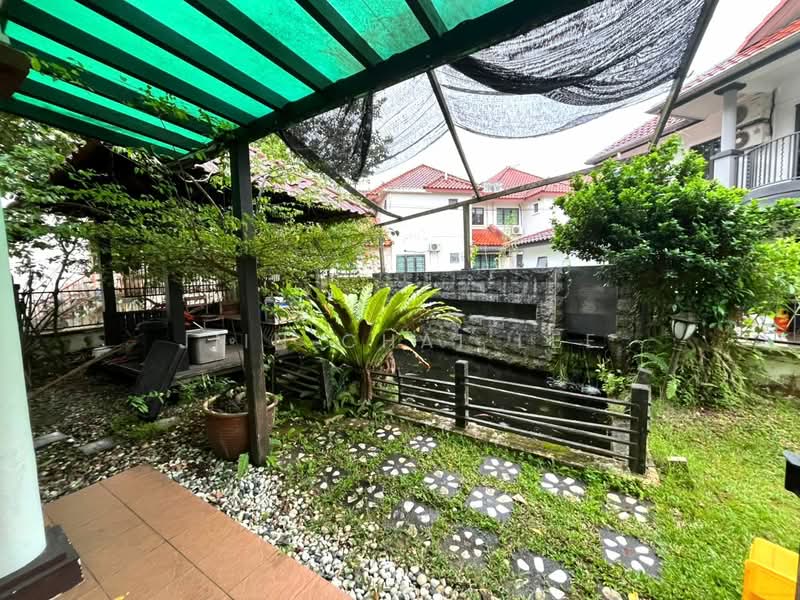 Rumah Teres 2 Tingkat untuk Dijual di Taman Mutiara Rini (Skudai) - Jiin Chai Lee - Garden - PropertyGuru.com.my