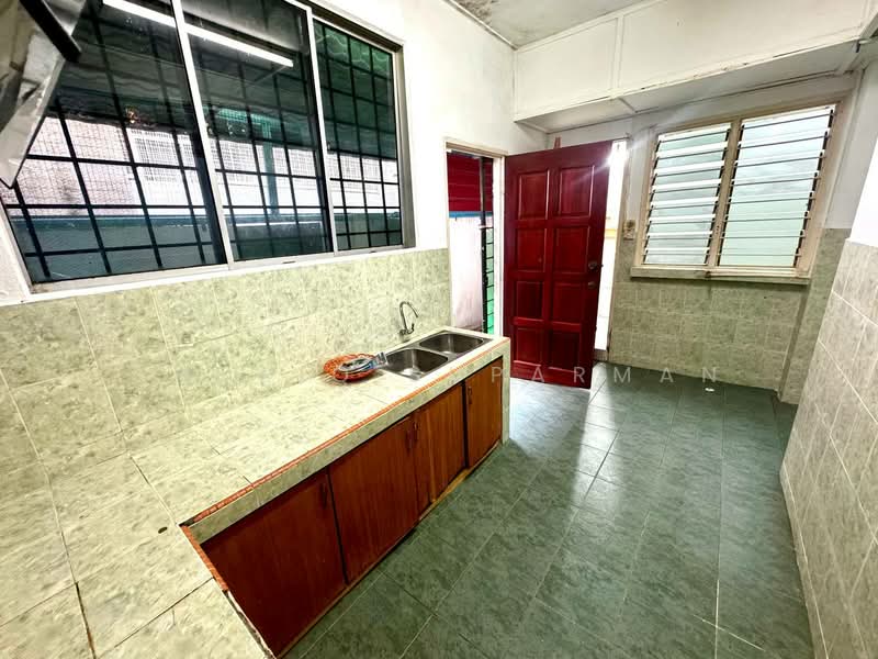 Rumah Teres 2 Tingkat untuk Dijual di Ampang (Selangor) - Thoriq Suparman - Kitchen - PropertyGuru.com.my