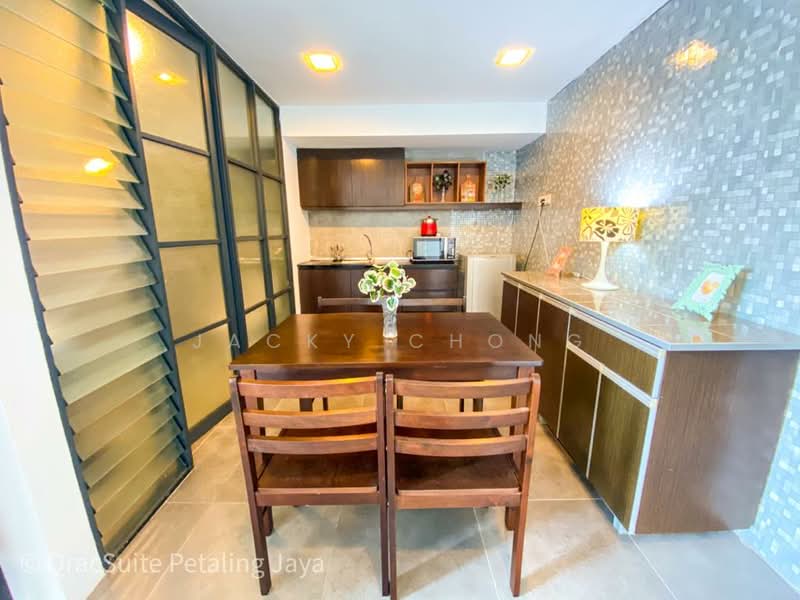 Servis Apartment untuk Dijual di Empire Damansara - JACKY CHONG - Kitchen - PropertyGuru.com.my