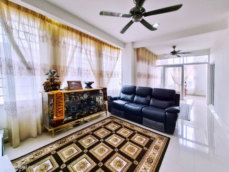 Rumah Berkembar untuk Dijual di Ampang Jaya (Ampang) - Ali Idris - Living Room - PropertyGuru.com.my