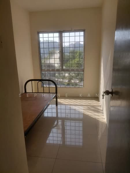 Pangsapuri untuk Disewa di One Sierra Apartment - Sephine Kang - Bedroom - PropertyGuru.com.my