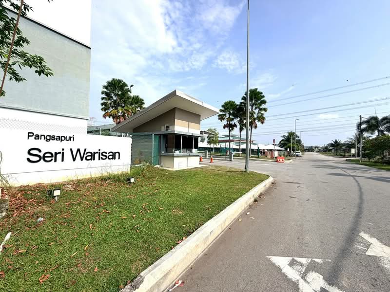 Pangsapuri untuk Dijual di Seri Warisan - Ashraf Azwan - Exterior - PropertyGuru.com.my