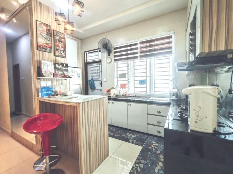 Cluster House for Sale in Taman Nusantara Prima (Gelang Patah) - Janice Yong - Kitchen - PropertyGuru.com.my