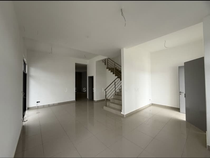 Rumah Kluster untuk Dijual di Iskandar Puteri (Nusajaya) (Johor) - Jessi Lim - Living Room - PropertyGuru.com.my