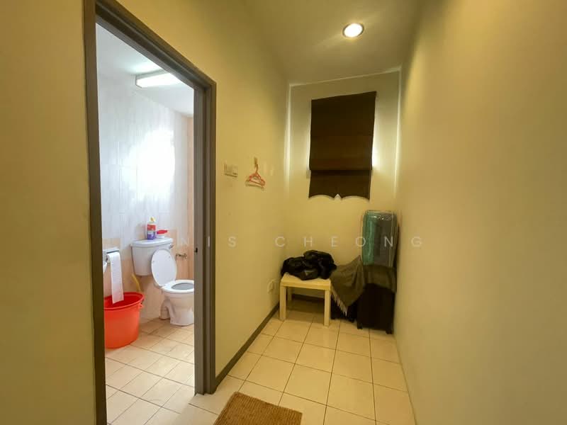 2-storey Terraced House for Sale in Taman Wangsa Permai (Kepong) - Yanis Cheong - Bathroom - PropertyGuru.com.my