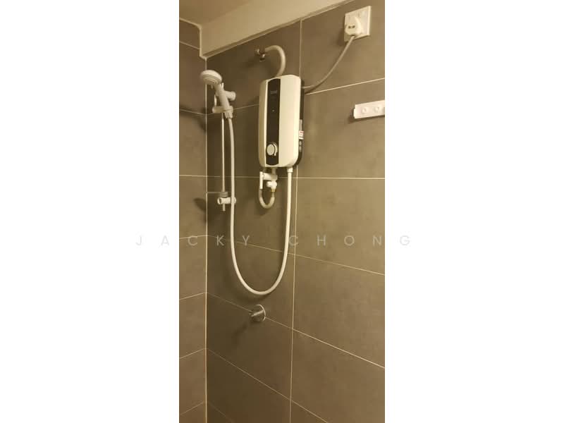 Servis Apartment untuk Dijual di Empire Damansara - JACKY CHONG - Bathroom - PropertyGuru.com.my