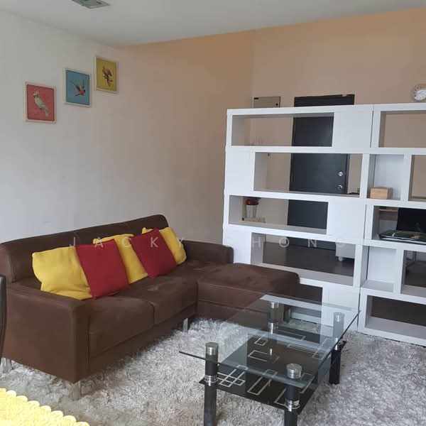 Servis Apartment untuk Dijual di Empire Damansara - JACKY CHONG - Living Room - PropertyGuru.com.my