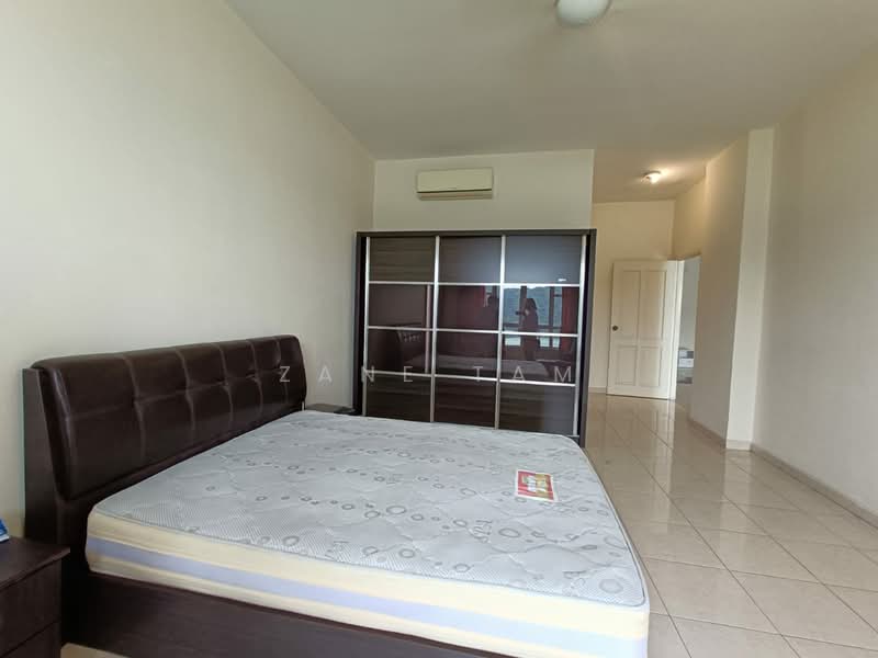 Kondominium untuk Disewa di Putra Marine Resort - Zane Tam - Bedroom - PropertyGuru.com.my