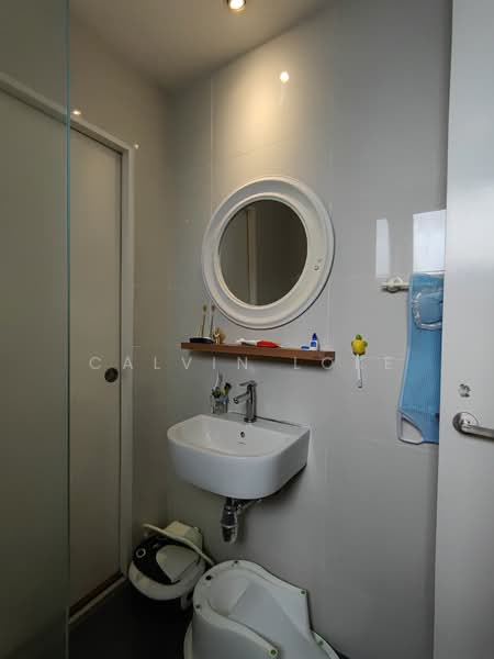 Kondominium untuk Disewa di La Thea Residences - Calvin Loke - Bathroom - PropertyGuru.com.my