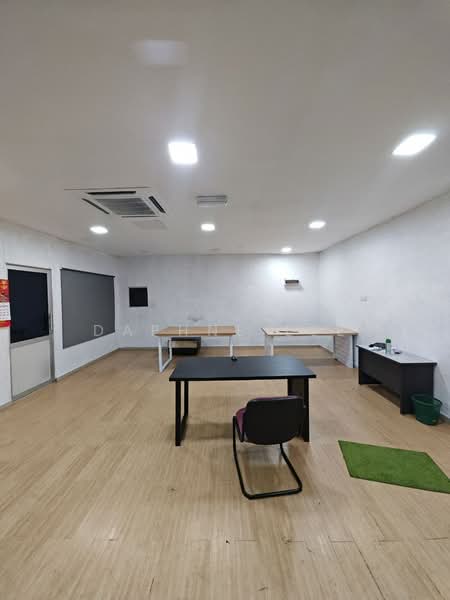 Factory for Rent in Ulu Tiram (Johor) - Daphne Lee - Interior - PropertyGuru.com.my