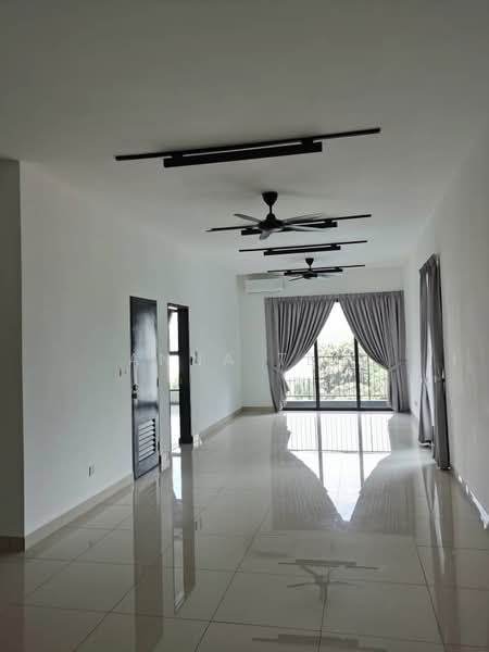 Kondominium untuk Dijual di The Hermington - Anna Teo - Living Room - PropertyGuru.com.my