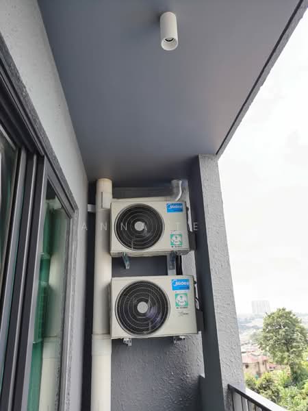 Kondominium untuk Dijual di The Hermington - Anna Teo - Balcony - PropertyGuru.com.my