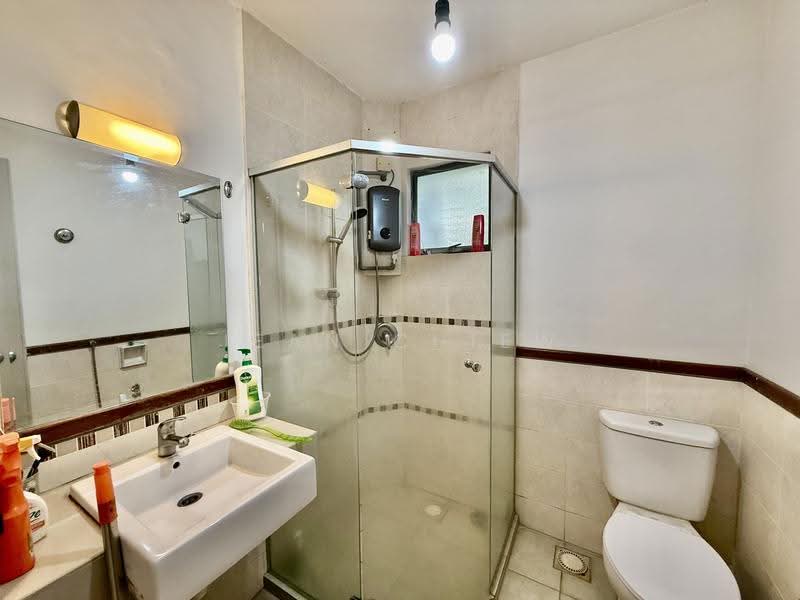 Rumah Bandar untuk Dijual di Bandar Bukit Puchong 2 (Puchong) - Jean Chiew - Bathroom - PropertyGuru.com.my