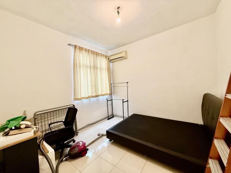 Rumah Bandar untuk Dijual di Bandar Bukit Puchong 2 (Puchong) - Jean Chiew - Bedroom - PropertyGuru.com.my