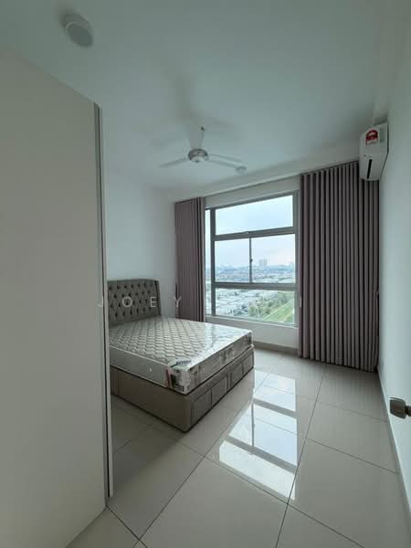 Apartment for Sale at D'Rich Executive Suites - Joey Chai - Bedroom - PropertyGuru.com.my