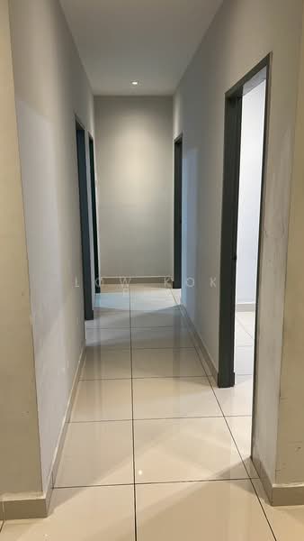 Kondominium untuk Disewa di Aurora Residence @ Lake Side City - Low Kok Pin - Corridor - PropertyGuru.com.my