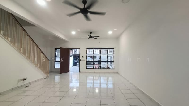 Rumah Teres 2 Tingkat untuk Disewa di Setia Alam (Selangor) - Jack Khor Phor Jiing - Living Room - PropertyGuru.com.my