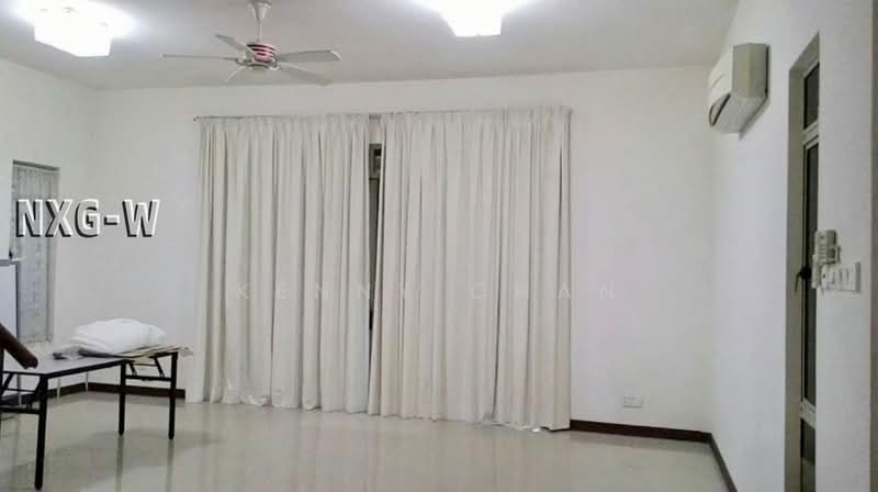 Zero-Lot Bungalow for Sale in Setia Alam (Selangor) - Kenny Chan - Living Room - PropertyGuru.com.my