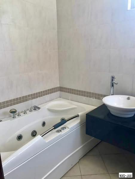 Banglo Lot Kosong untuk Dijual di Setia Eco Park (Setia Alam) - Daniel Kok - Bathroom - PropertyGuru.com.my