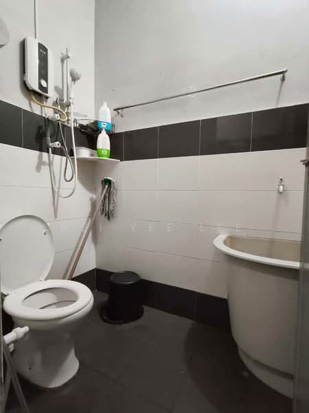 1-storey Terraced House for Sale in Taman Seri Pinang (Kulim) - Mei Yee Lee - Bathroom - PropertyGuru.com.my