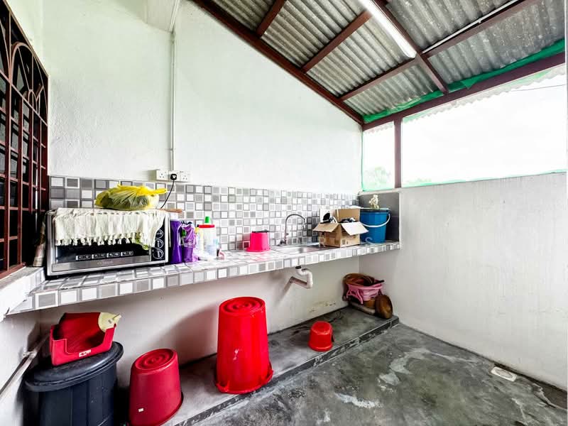 Rumah Teres 2 Tingkat untuk Dijual di Ampang Jaya (Ampang) - Ali Idris - Kitchen - PropertyGuru.com.my