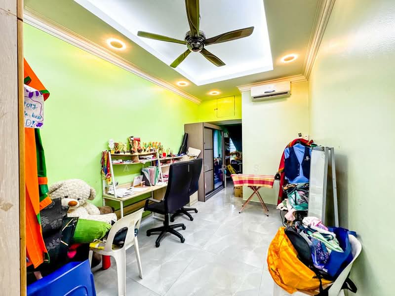 Rumah Teres 2 Tingkat untuk Dijual di Ampang Jaya (Ampang) - Ali Idris - Study - PropertyGuru.com.my