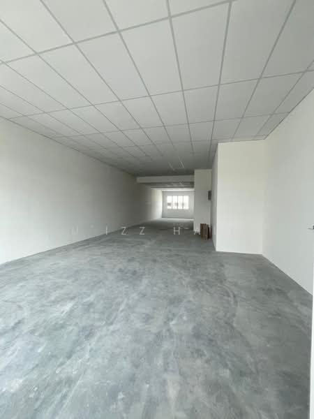 Shop for Rent in Alam Suria (Puncak Alam) - Mu'izz Halim - Interior - PropertyGuru.com.my