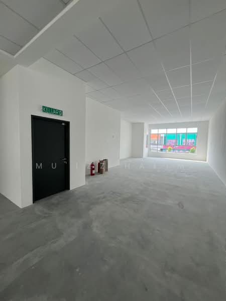 Shop for Rent in Alam Suria (Puncak Alam) - Mu'izz Halim - Interior - PropertyGuru.com.my
