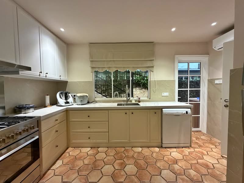 Rumah Banglo untuk Dijual di Setiakasih (Damansara Heights) - Aivan Ng - Kitchen - PropertyGuru.com.my