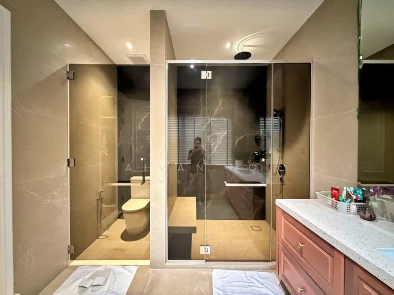 Rumah Banglo untuk Dijual di Setiakasih (Damansara Heights) - Aivan Ng - Bathroom - PropertyGuru.com.my