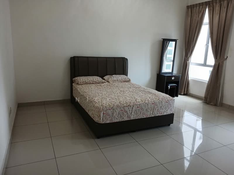 Servis Apartment untuk Disewa di SuriaMas Suites - Nick Tay - Bedroom - PropertyGuru.com.my