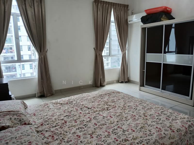 Servis Apartment untuk Disewa di SuriaMas Suites - Nick Tay - Bedroom - PropertyGuru.com.my