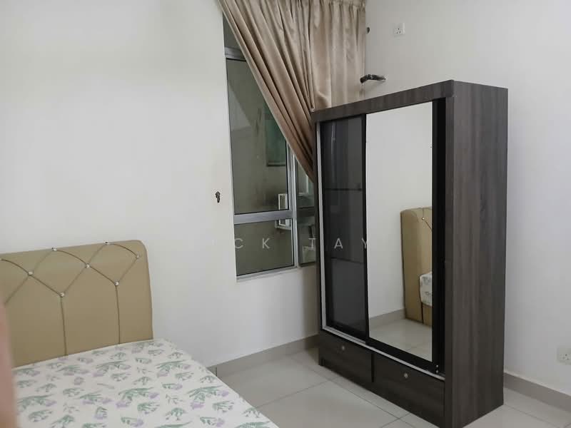 Servis Apartment untuk Disewa di SuriaMas Suites - Nick Tay - Bedroom - PropertyGuru.com.my