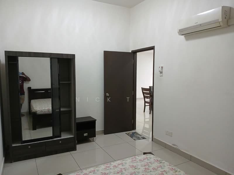 Servis Apartment untuk Disewa di SuriaMas Suites - Nick Tay - Bedroom - PropertyGuru.com.my
