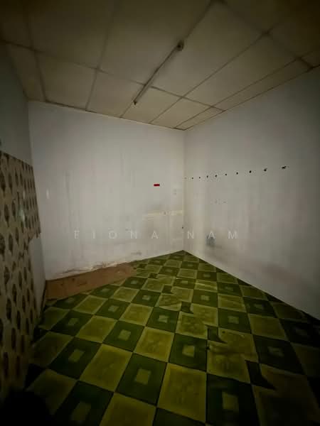Shop / Office for Rent in Johor Bahru (Johor) - Fiona Nam - Interior - PropertyGuru.com.my