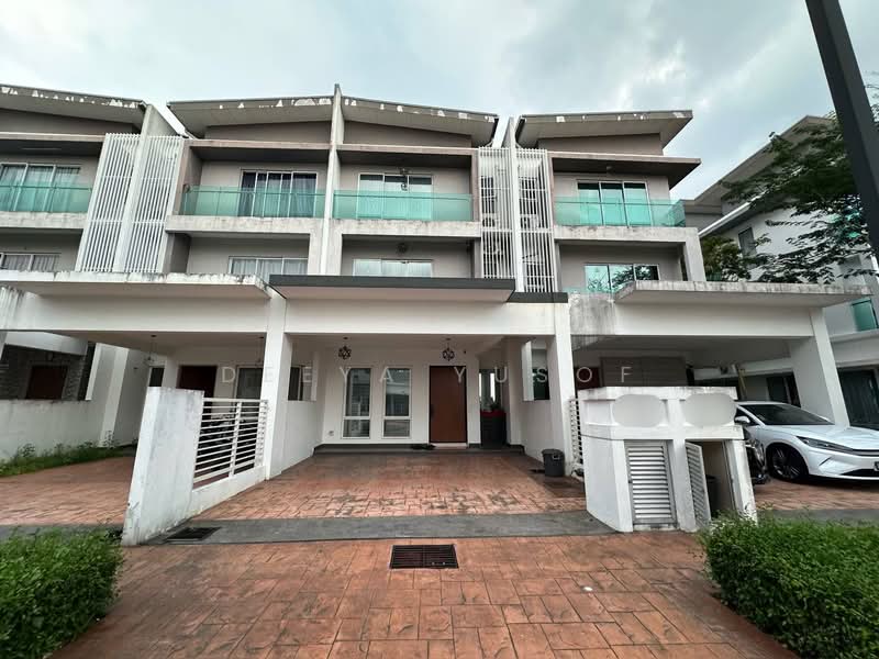 3-storey Terraced House for Rent in Taman Subang Mas (Subang Jaya) - Deeya Yusof - PropertyGuru.com.my