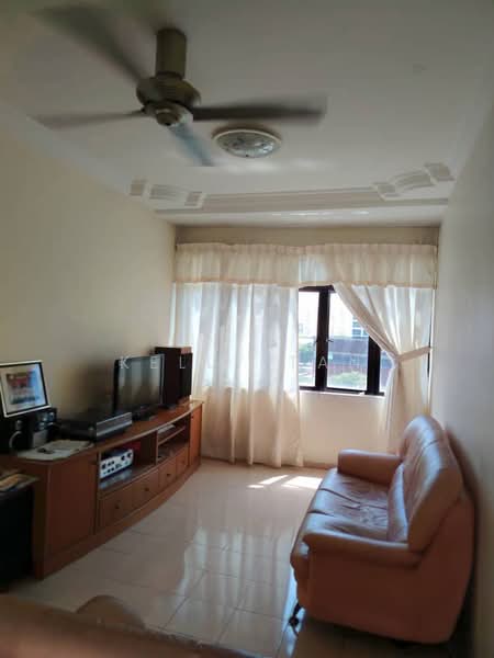 Pangsapuri untuk Dijual di Sri Bukit Jambul - Kelly Tan - Living Room - PropertyGuru.com.my