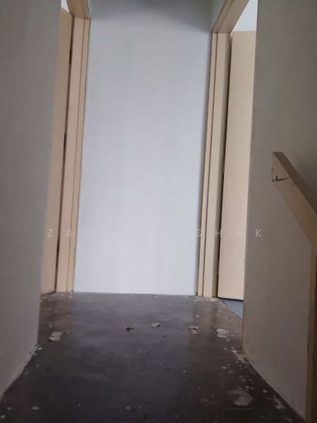 Rumah Teres 2 Tingkat untuk Dijual di Taman Mawar (Ampang) - Zamani Ishak - Interior - PropertyGuru.com.my