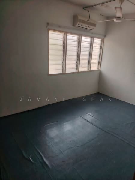 Rumah Teres 2 Tingkat untuk Dijual di Taman Mawar (Ampang) - Zamani Ishak - Interior - PropertyGuru.com.my