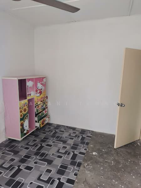 Rumah Teres 2 Tingkat untuk Dijual di Taman Mawar (Ampang) - Zamani Ishak - Interior - PropertyGuru.com.my