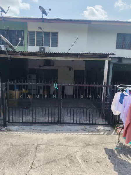 Rumah Teres 2 Tingkat untuk Dijual di Taman Mawar (Ampang) - Zamani Ishak - Exterior - PropertyGuru.com.my